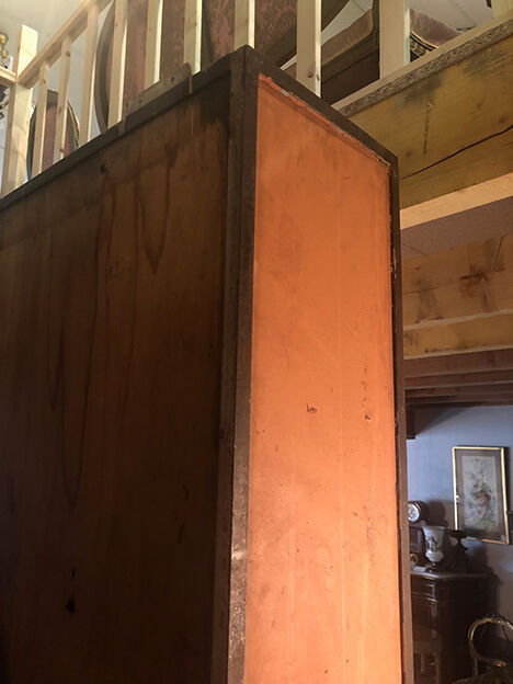 Old shop showcase
