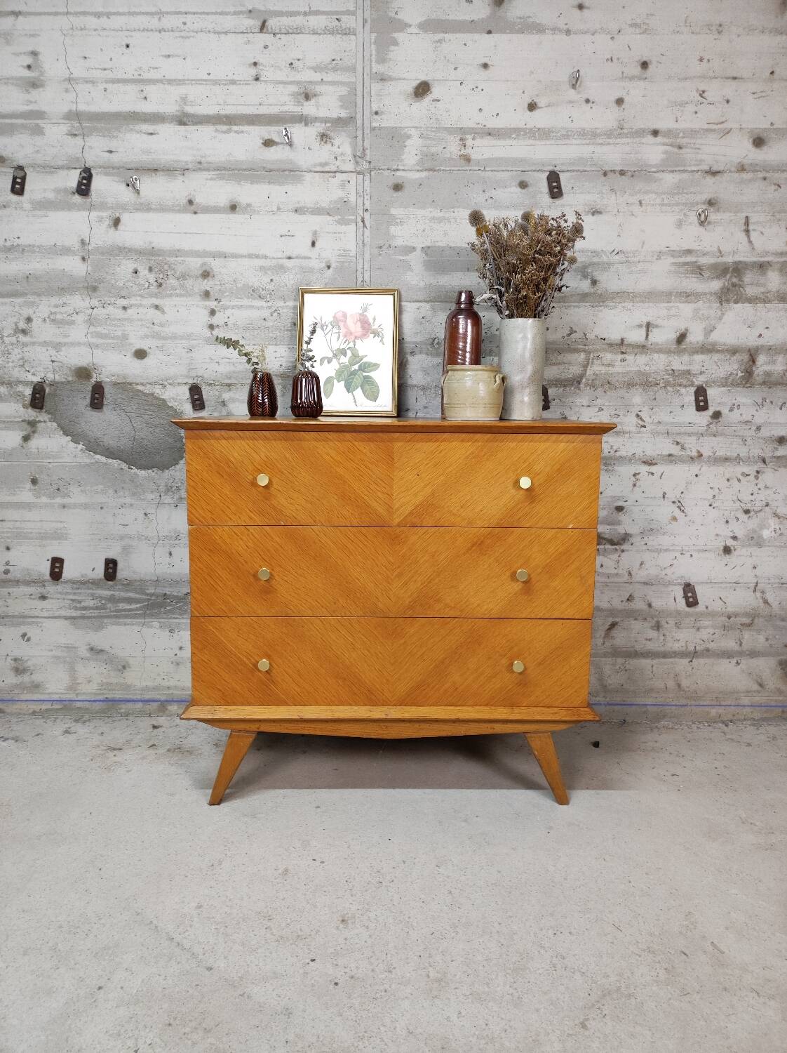 Vintage chest of drawers