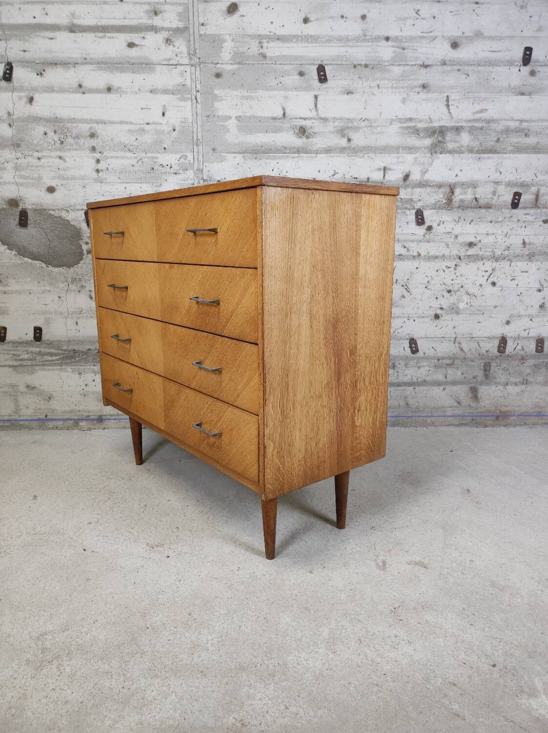 Vintage chest of drawers