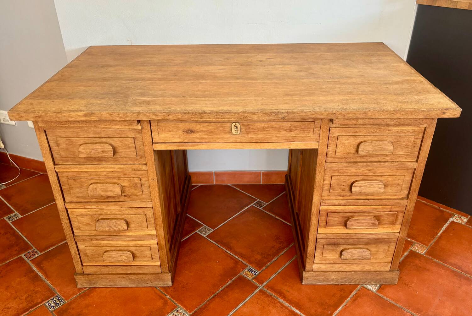 Bureau de maître d'école américain