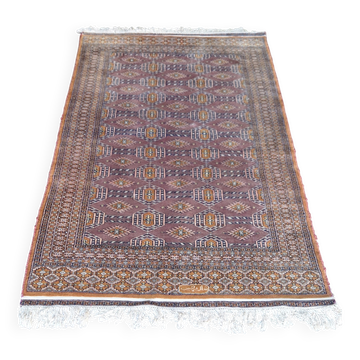 Persian rug with fringes 1.22 m x 2.10 m