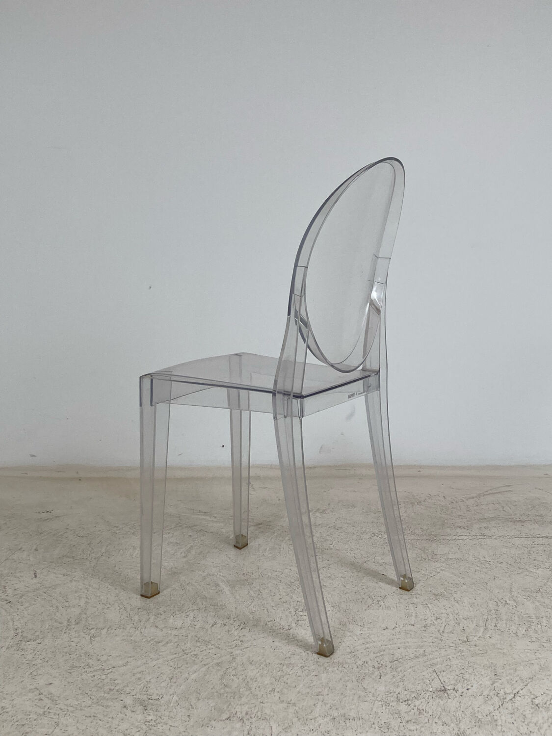 Pair of Victoria Ghost chairs by Philippe Starck Kartell edition