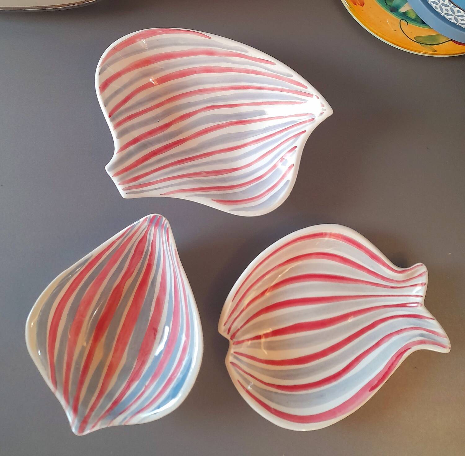 Alessio Tasca striped bowls, 1960.