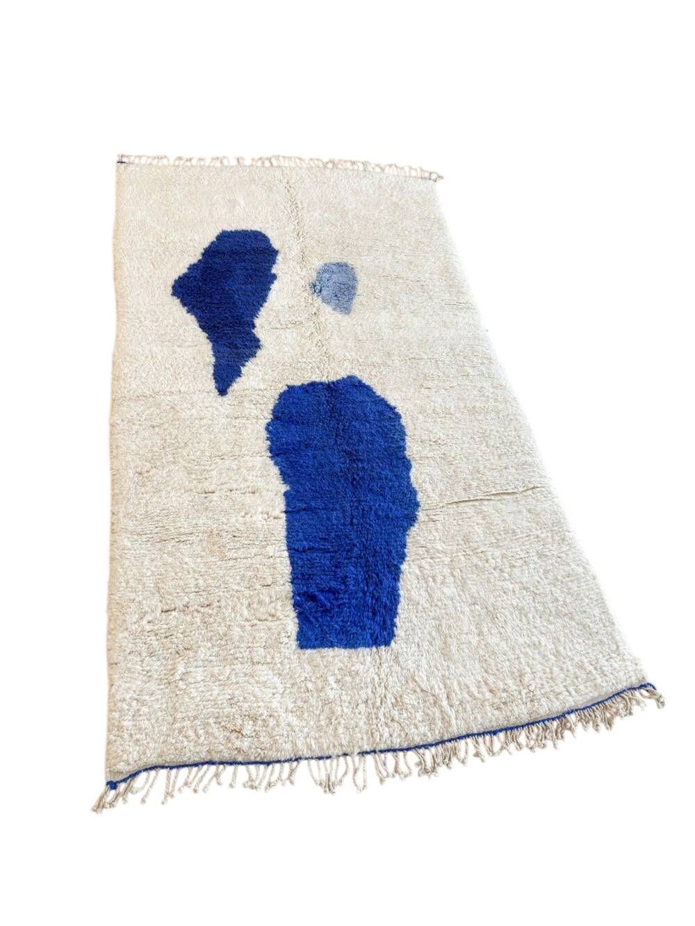 Traditional handmade Beni Ouarin rug size 150 x 250 cm