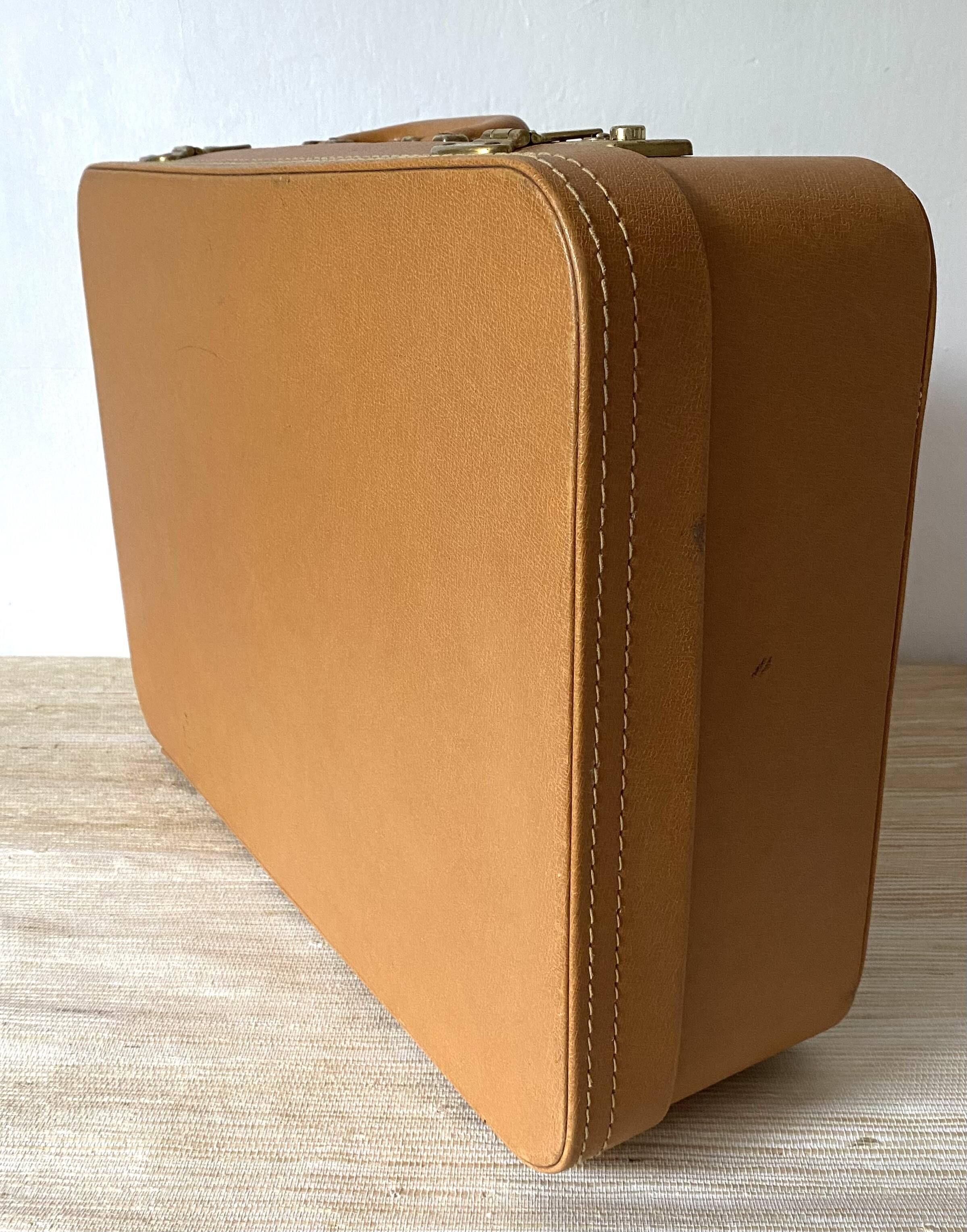 Valise vintage semi rigide 40X55