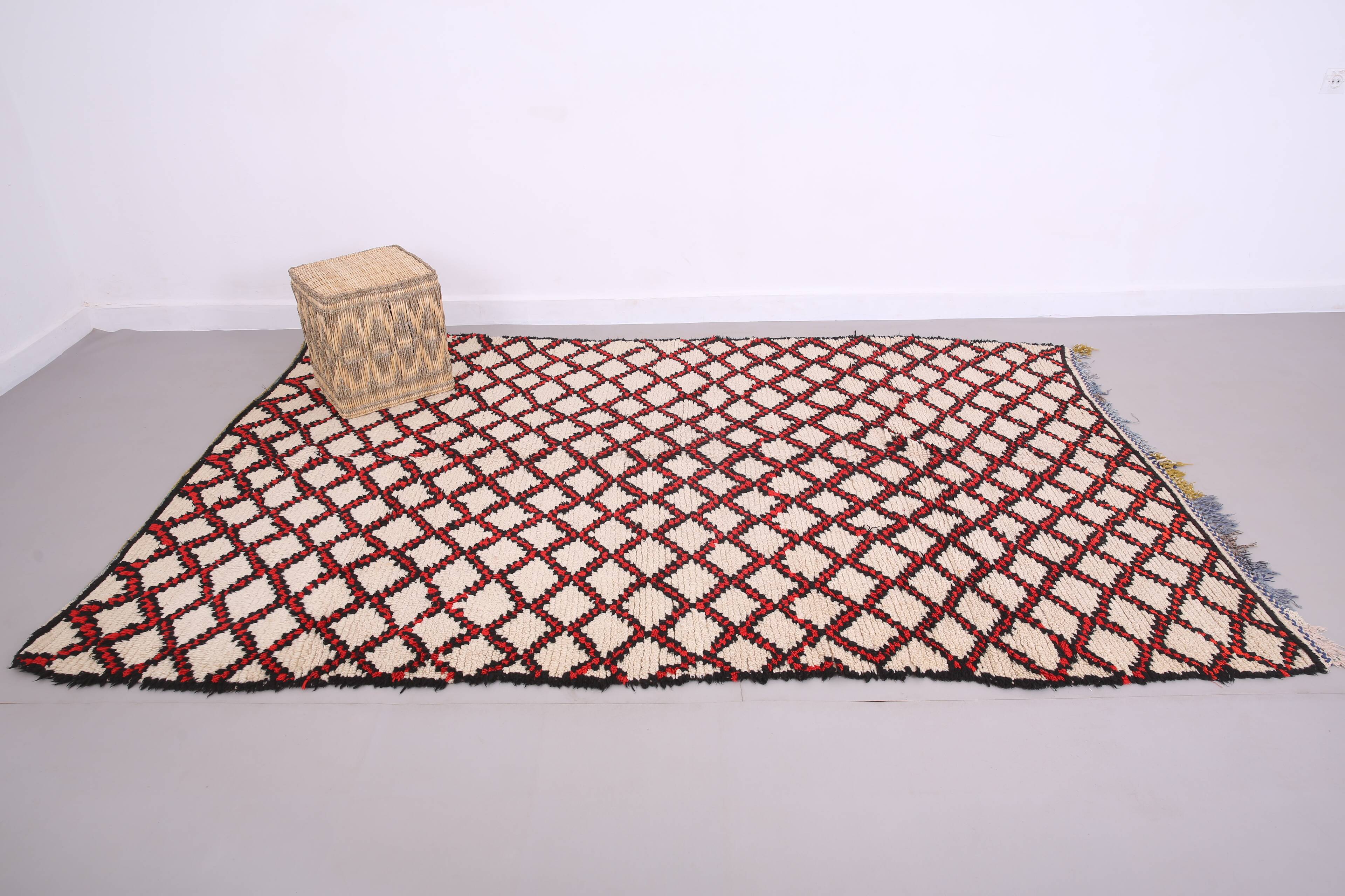 Vintage Moroccan Rug 174 x 275 cm - Berber Handmade Rug - Old moroccan rug