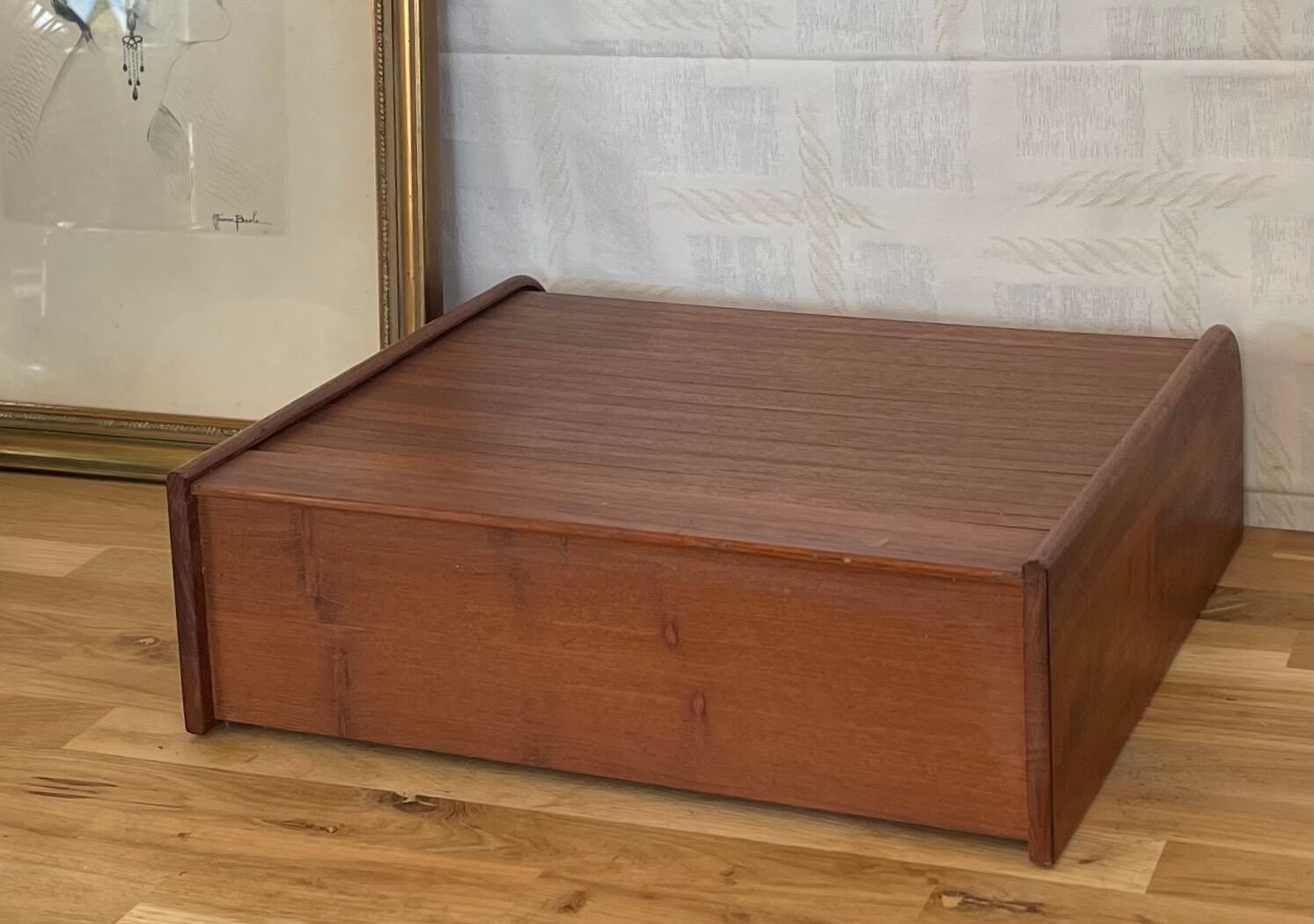 Vintage curtain binder