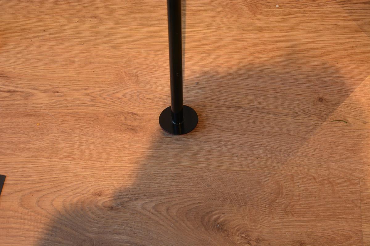 Scandinavian shelves without fixation dating from the 1960s