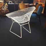 Bertoia Diamond armchair