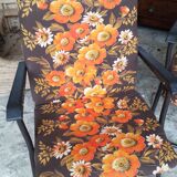 3 folding chairs