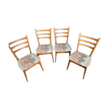 4 chaises