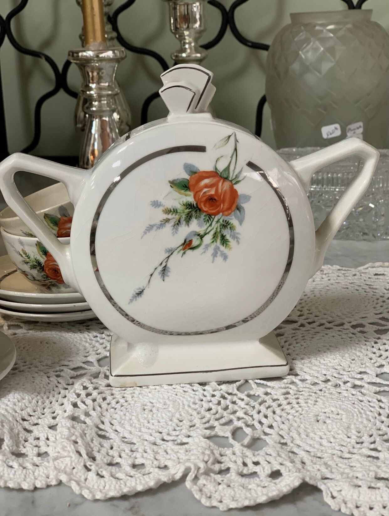 Old earthenware tea coffee set, HBCM Daisy -Teapot, 7 cups/sub-cups, sugar bowl