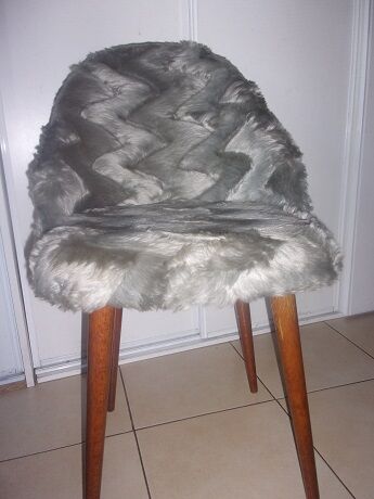 Chair and ottoman pelfran