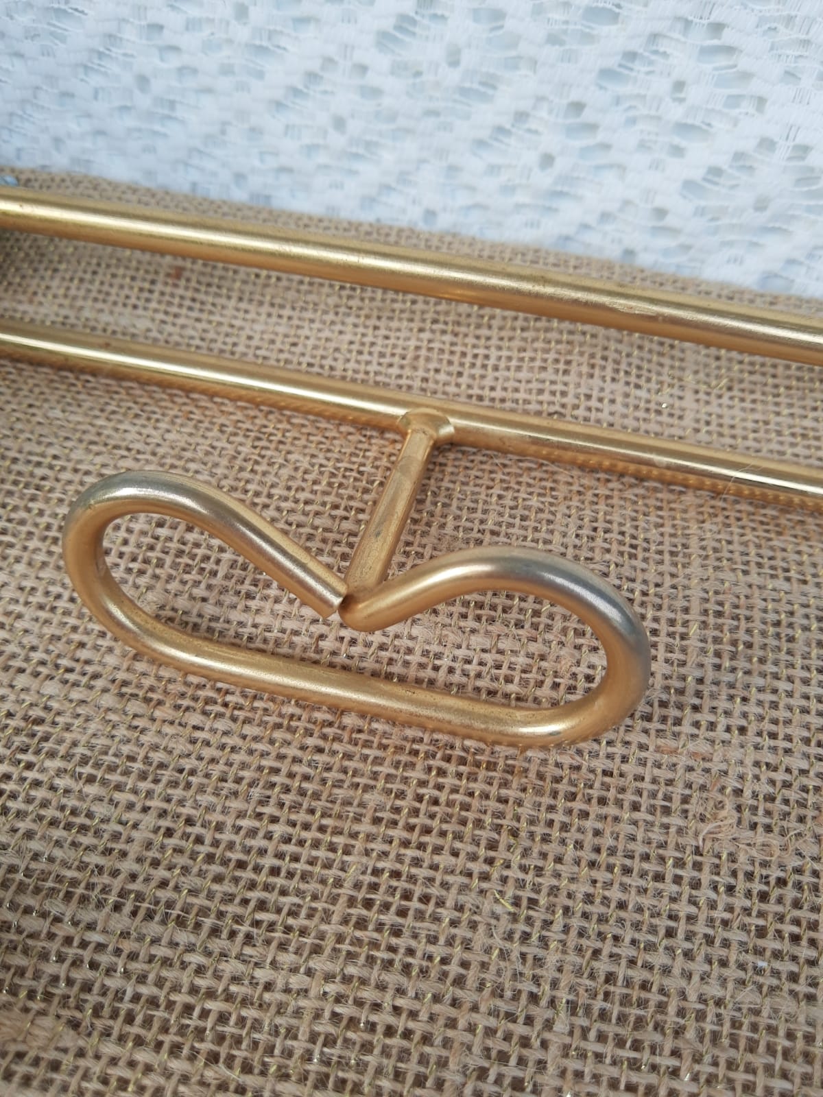 Porte manteau 4 patères en métal doré vintage