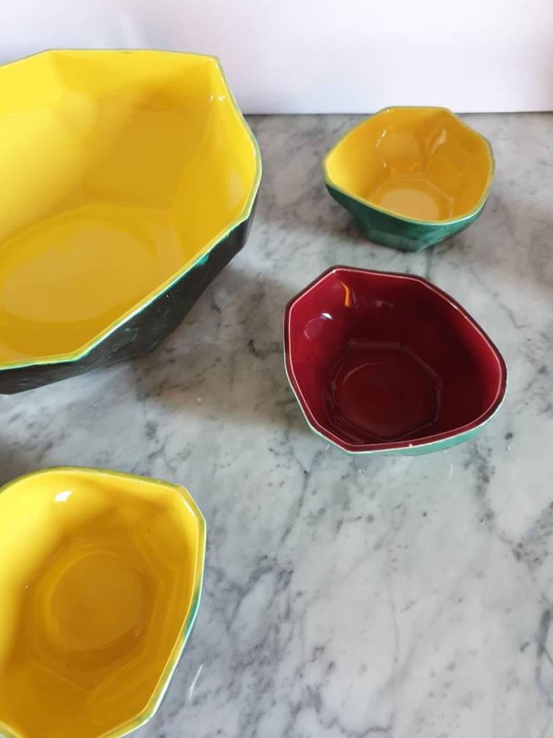 Vintage salad bowl and ramekin with cut-in-coloured earthenware