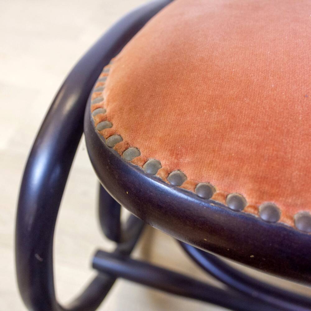 Bentwood pink capitonnée upholstered rocking chair for gasisa, spain, 1960's