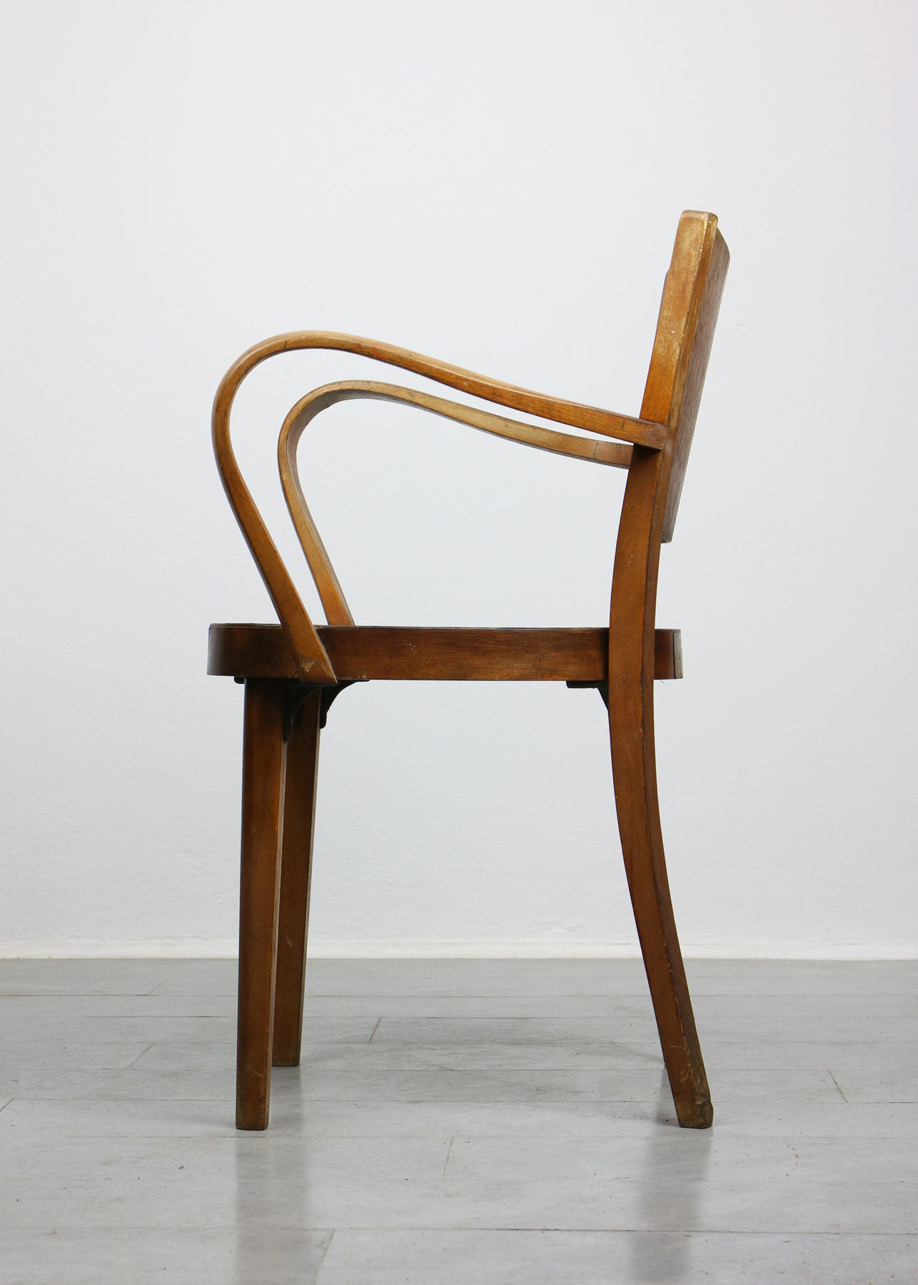 Bentwood B47 armchairs by Michael Thonet, 1930