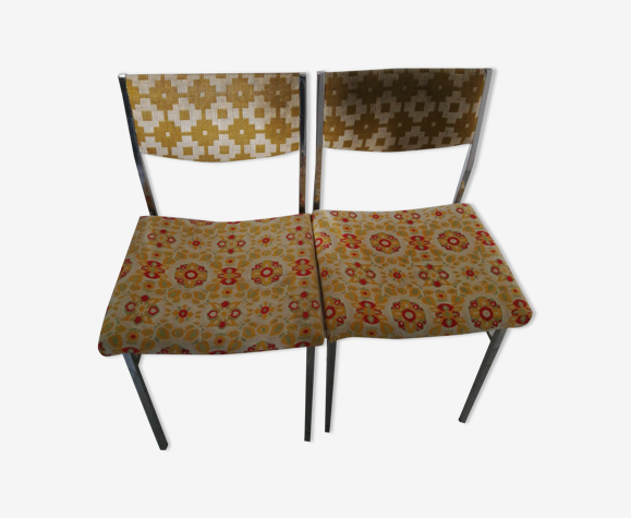 Duo de chaises à fleurs vintage