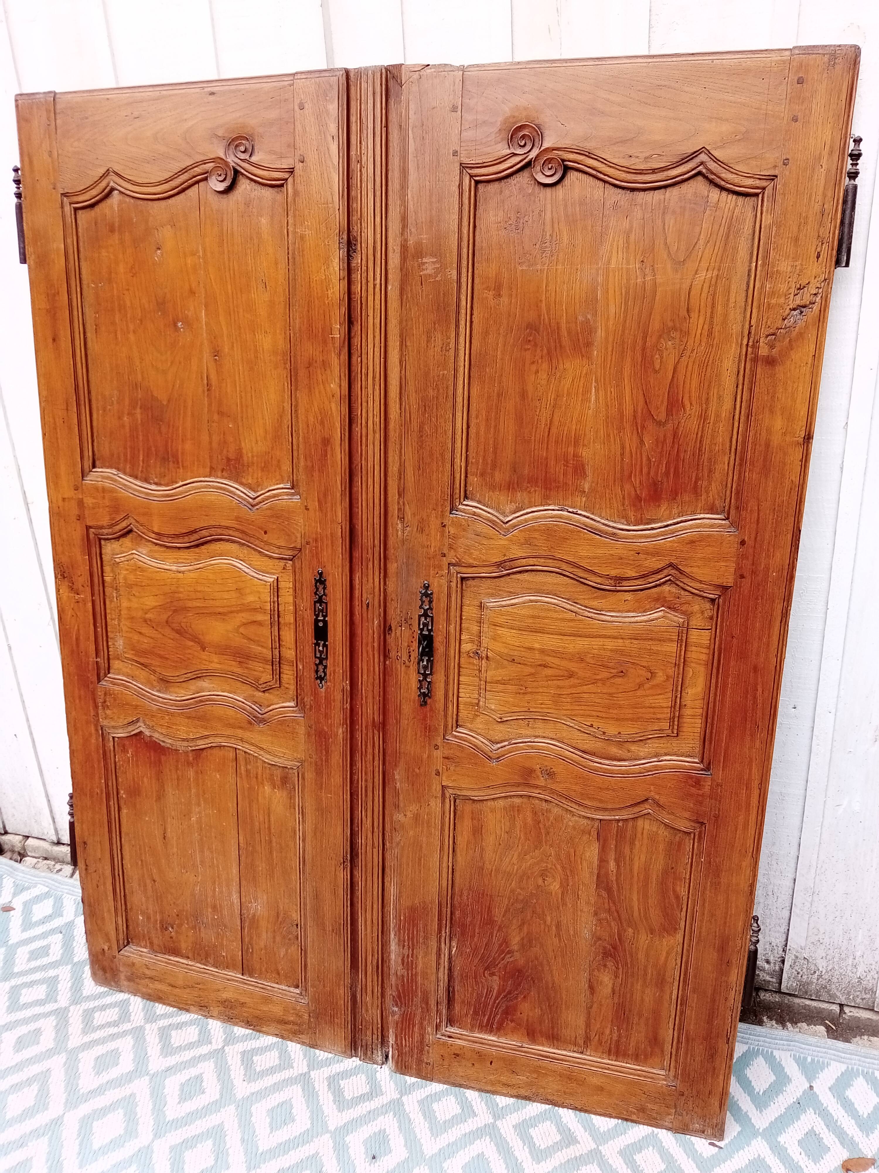 Pair of solid oak doors
