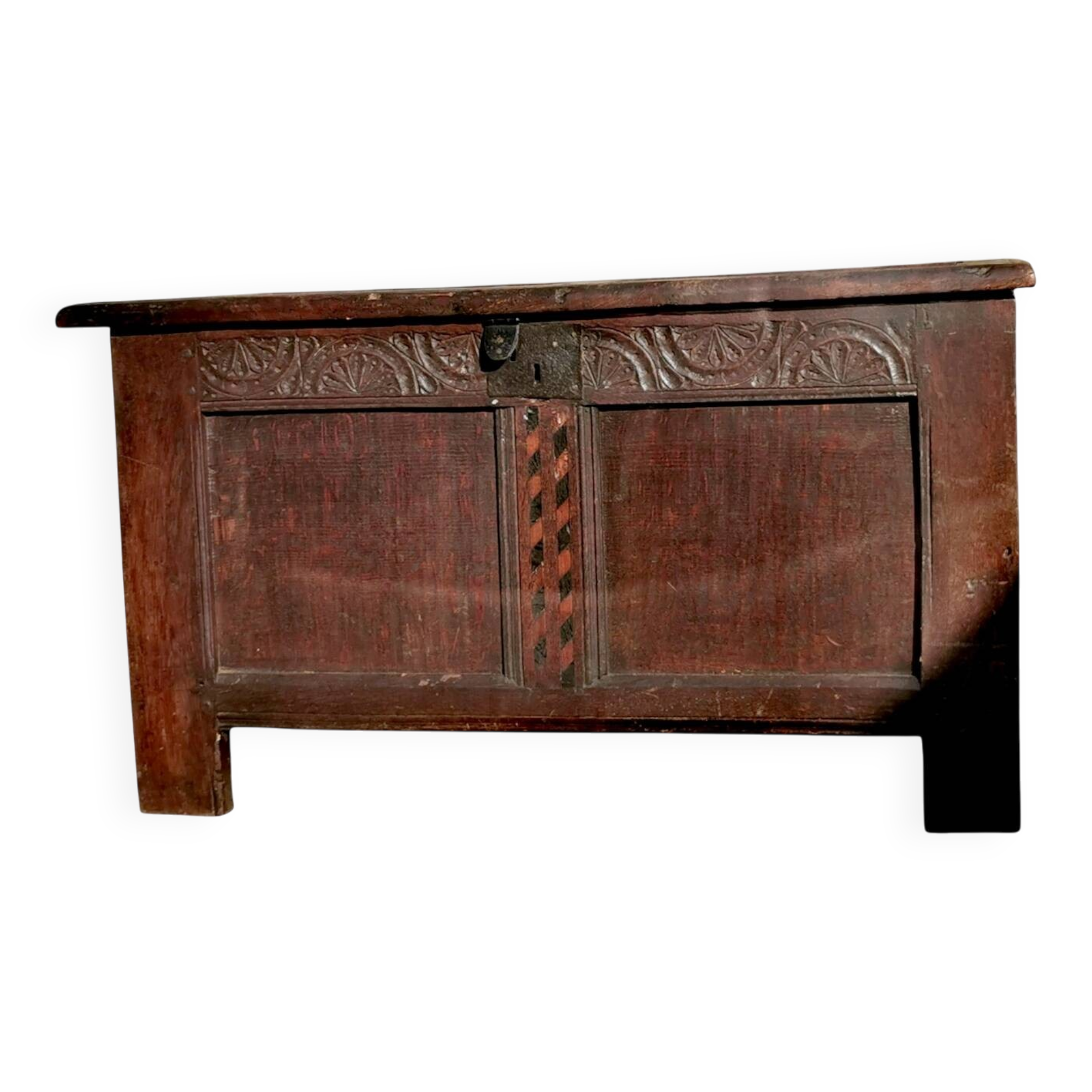 Antique English chest / 17th century coffer