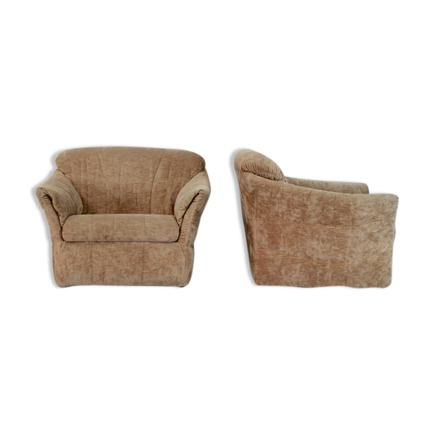 Pair of velvet armchairs "caramel blond" France, circa 1960
