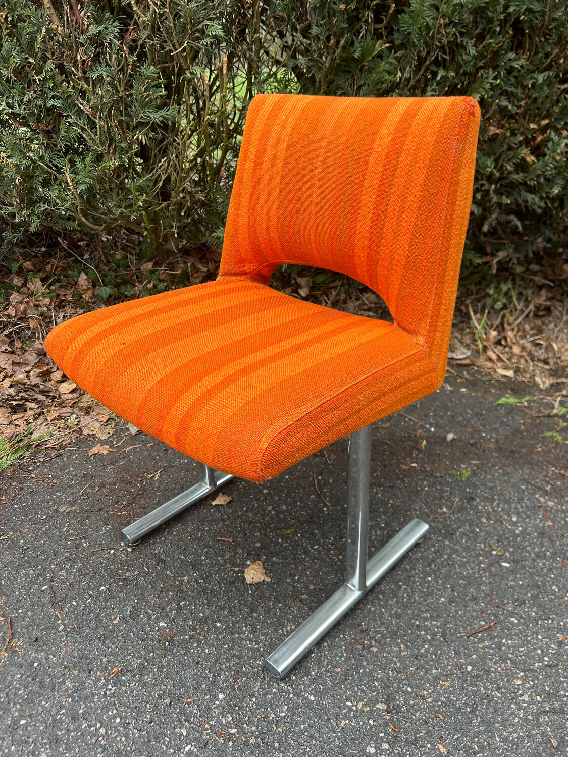 Paire de chaises Georges Frydman