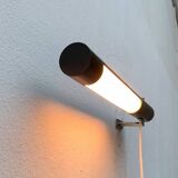 Mid-century minimalist wall lamp by Egon Eiermann for Beisl, 1960s.