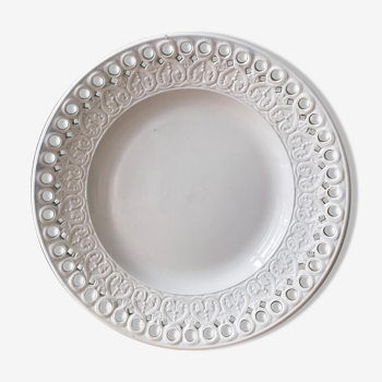 Assiette plate Creil et Montereau XIXème