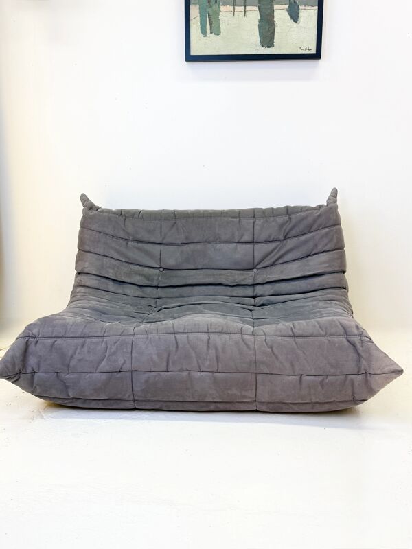 Canapé Togo 2 places ''Ligne Roset'', gris souris