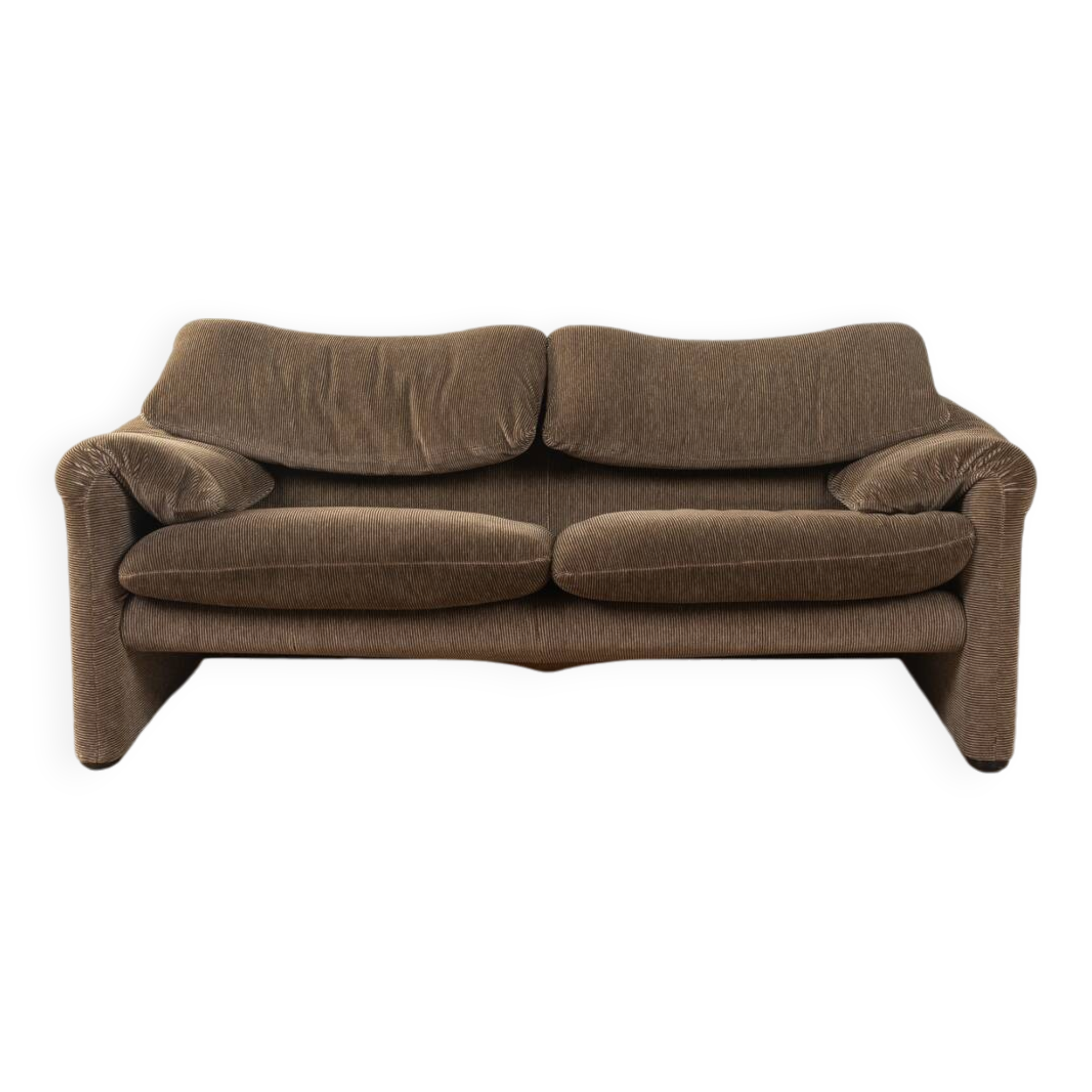 sofa "675 maralunga", vico magistretti, cassina