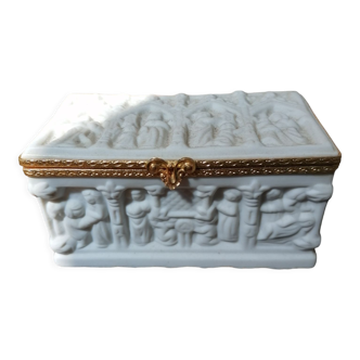 Biscuit porcelain box