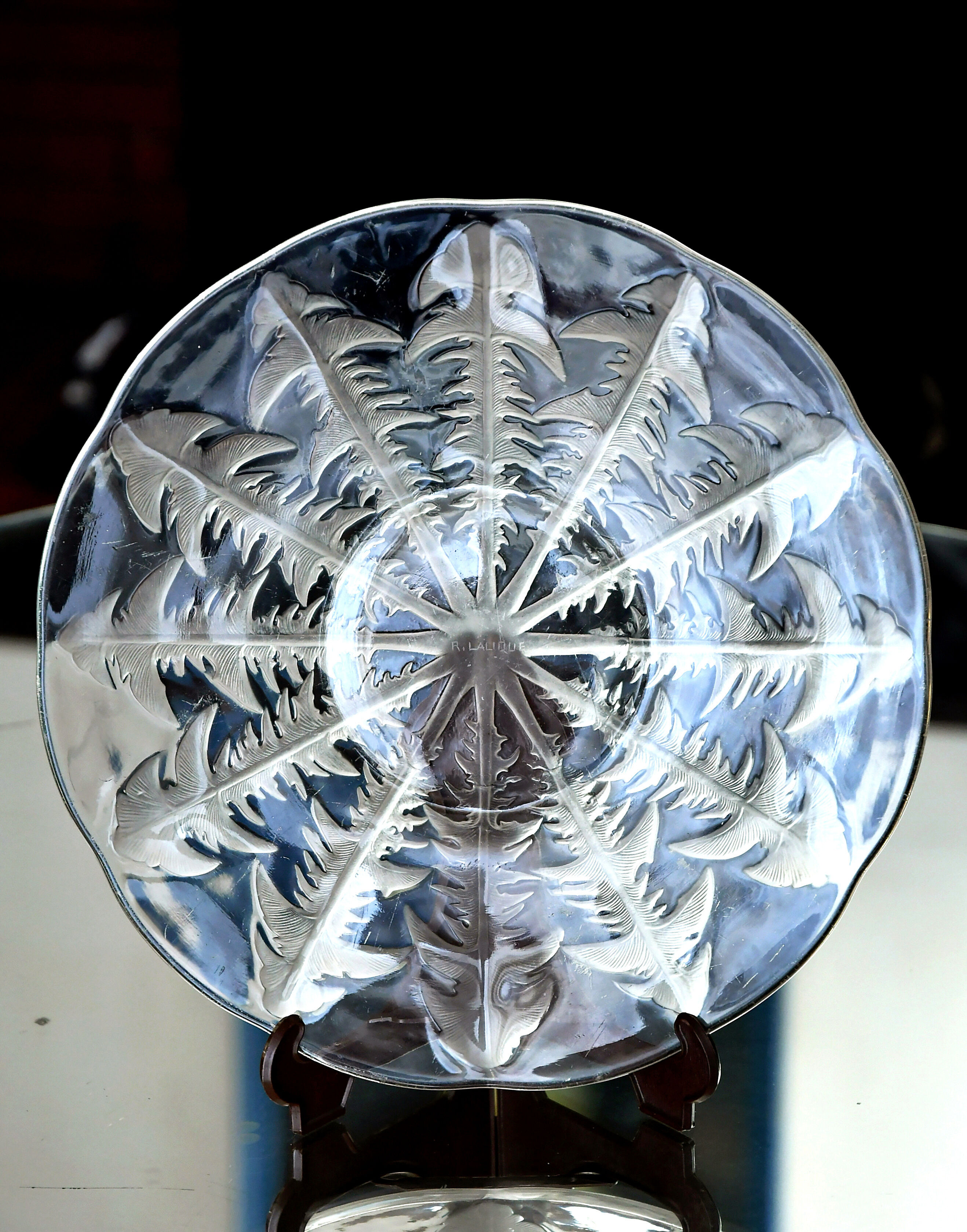 Dish by René Lalique, model "Dandelions", in patinated glass