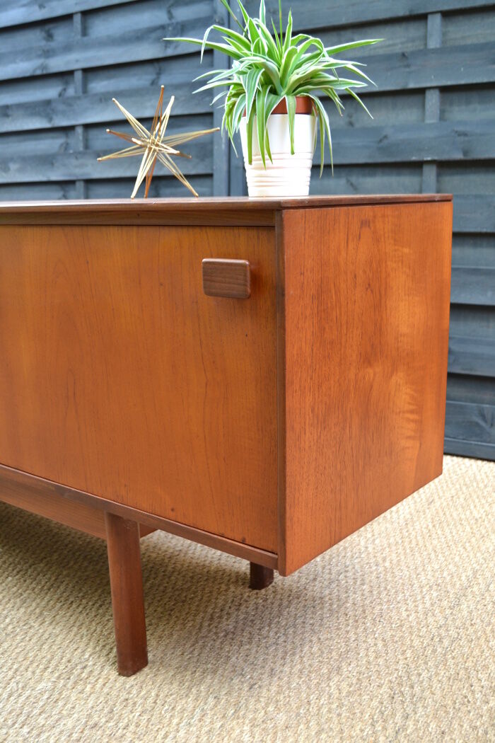 Enfilade by White & Newton - sliding doors