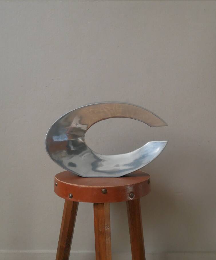 Single-flower vase in cast aluminum, space age design, silver metal