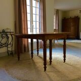 Extended roundtable
