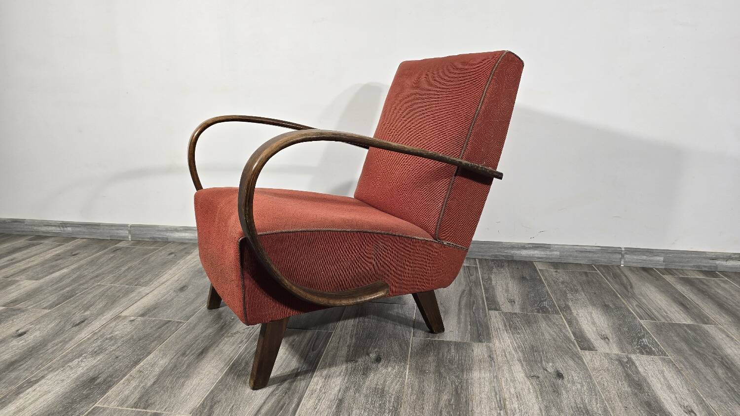 Fauteuil Art Déco par Jindrich Halabala
