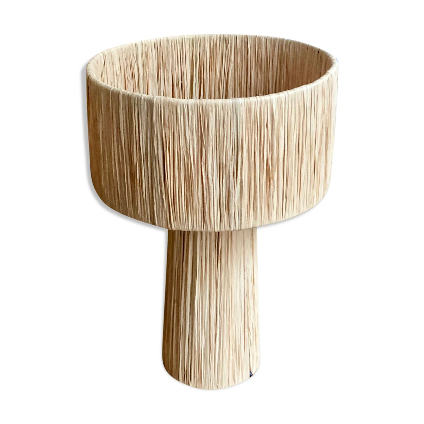 Minimalist bedside lamp raffia
