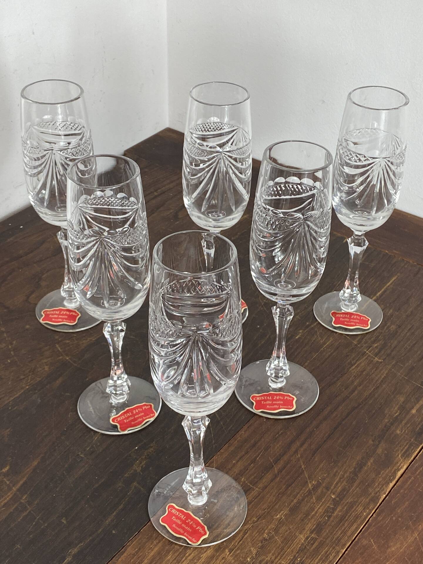 Champagne flutes, cut crystal from Lorraine, with original box.