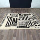 Handmade traditional carpet 250cm x 150cm Moroccan