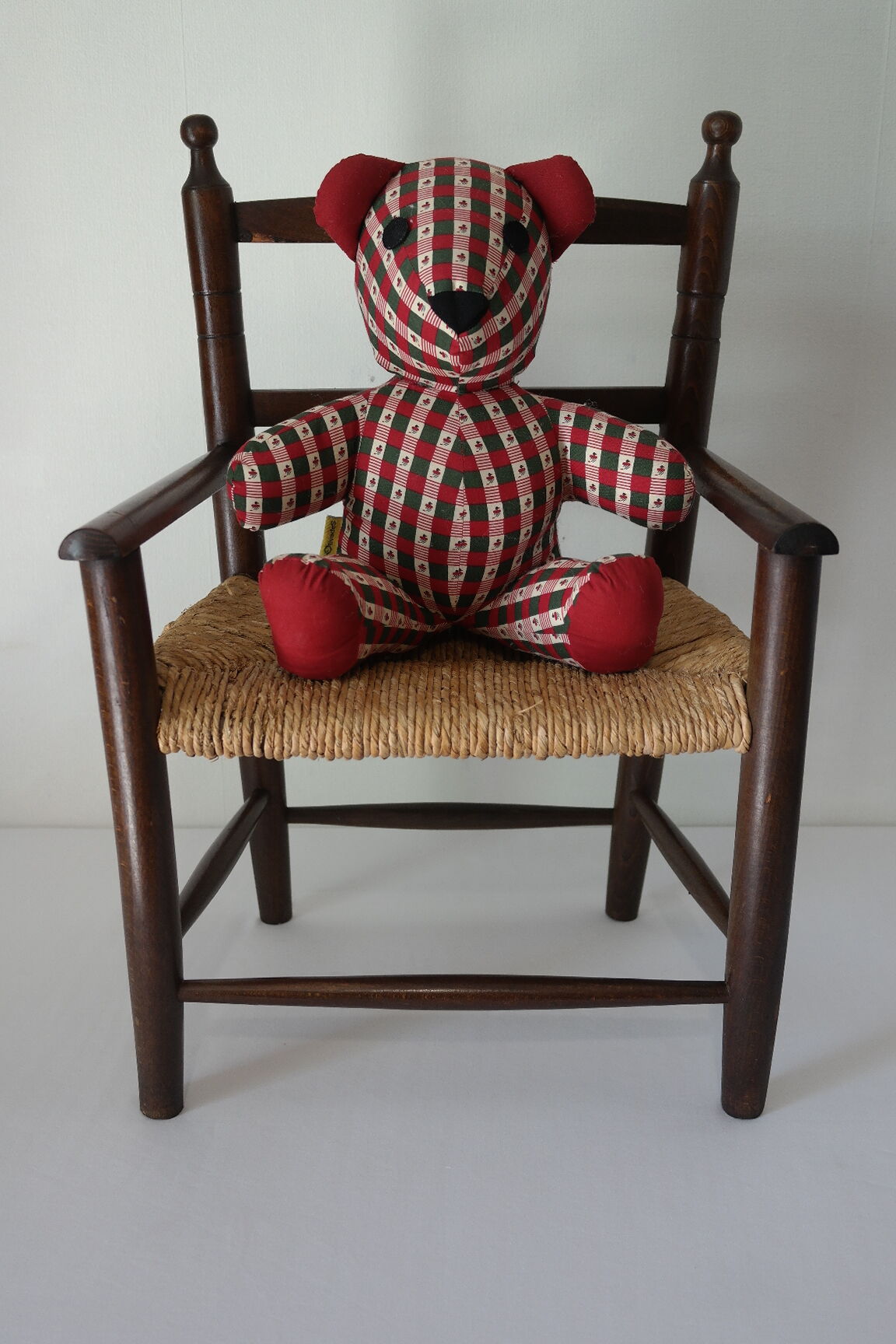 Chaise basse ancienne bois et paille