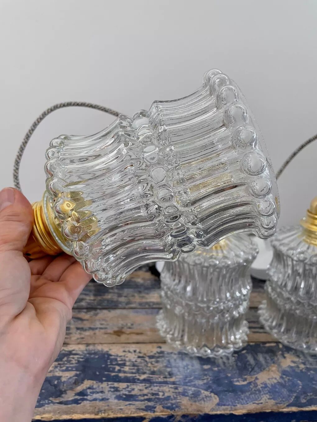 Set of three new electrified chiseled glass suspensions