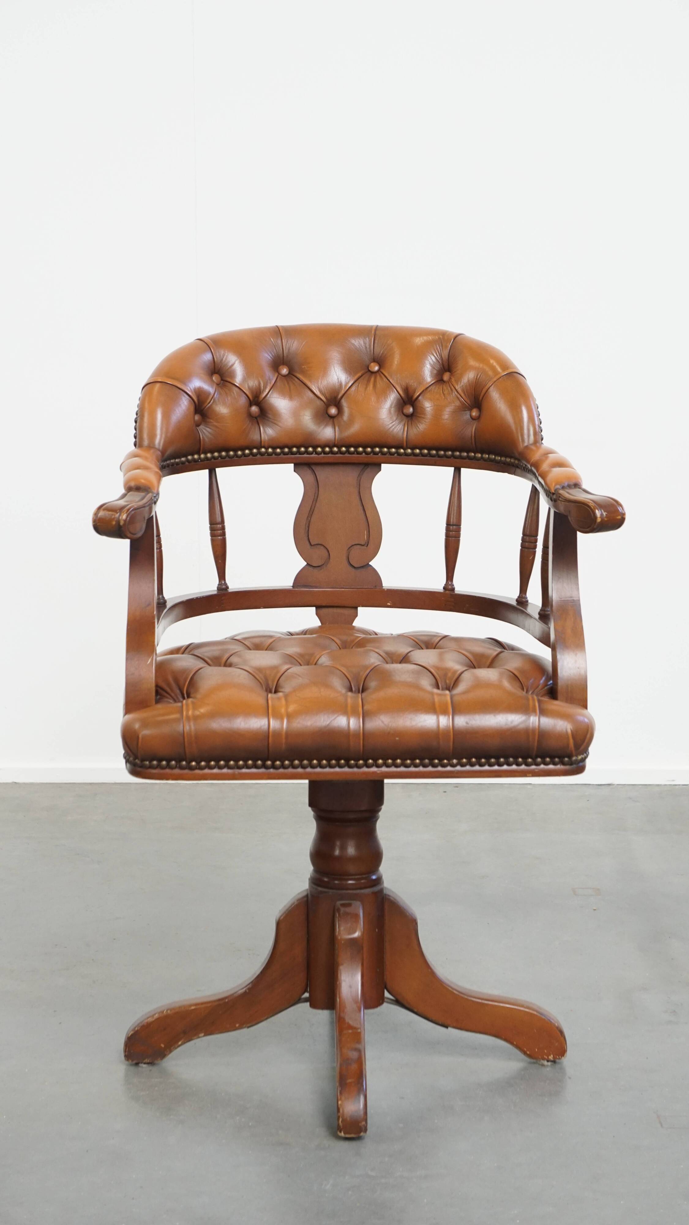 Leather and Wood Chesterfield Office Chair in English Style