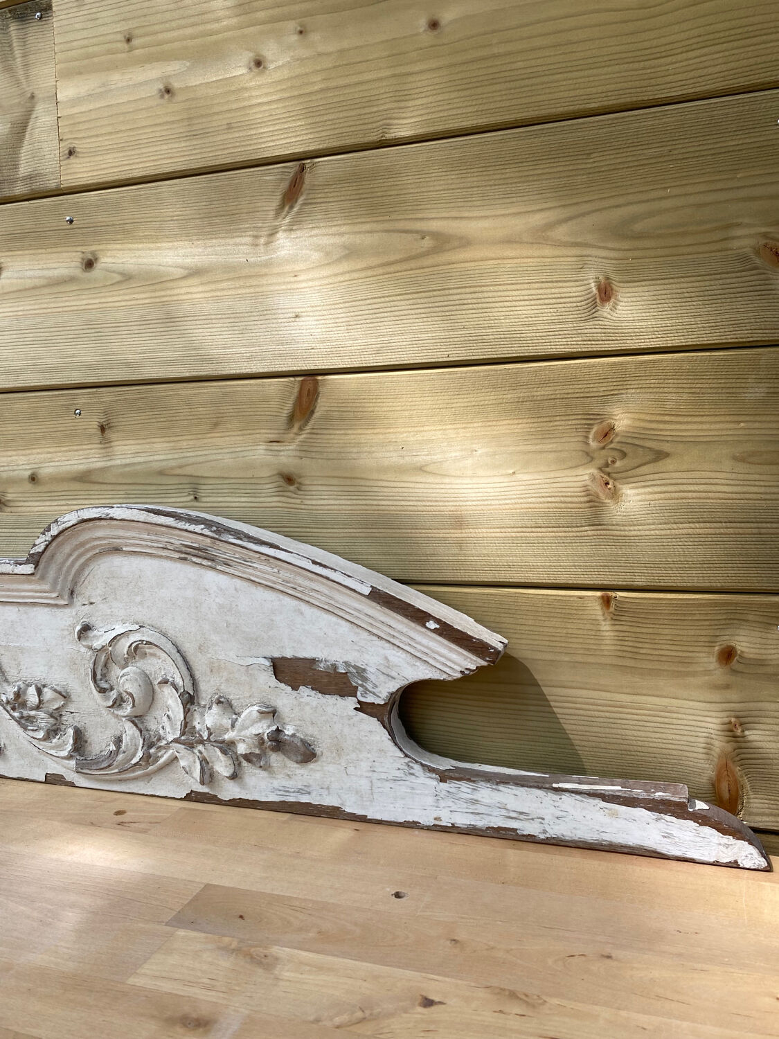 Patinated wooden pediment