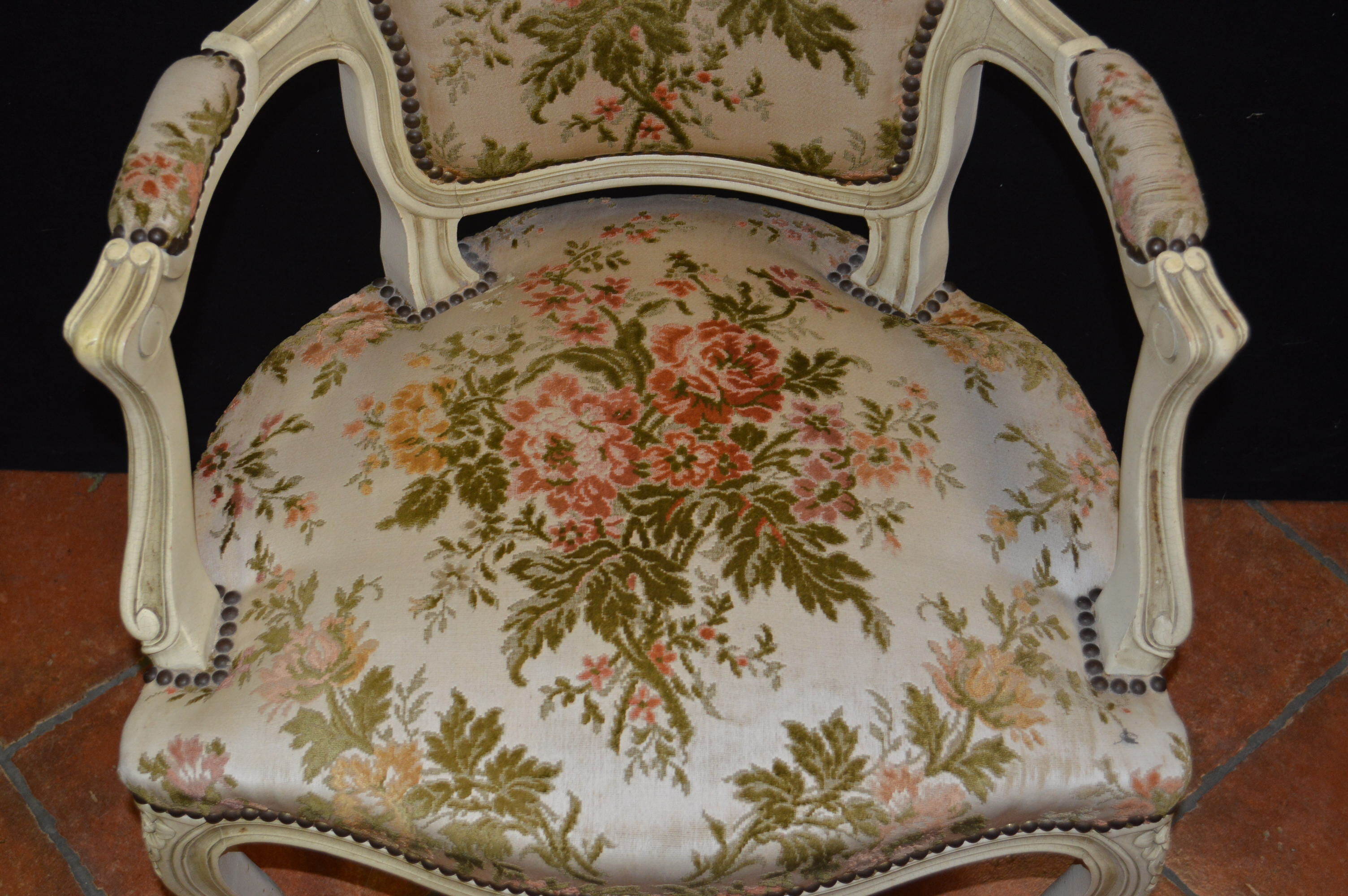 Fauteuil bergère style louis XV