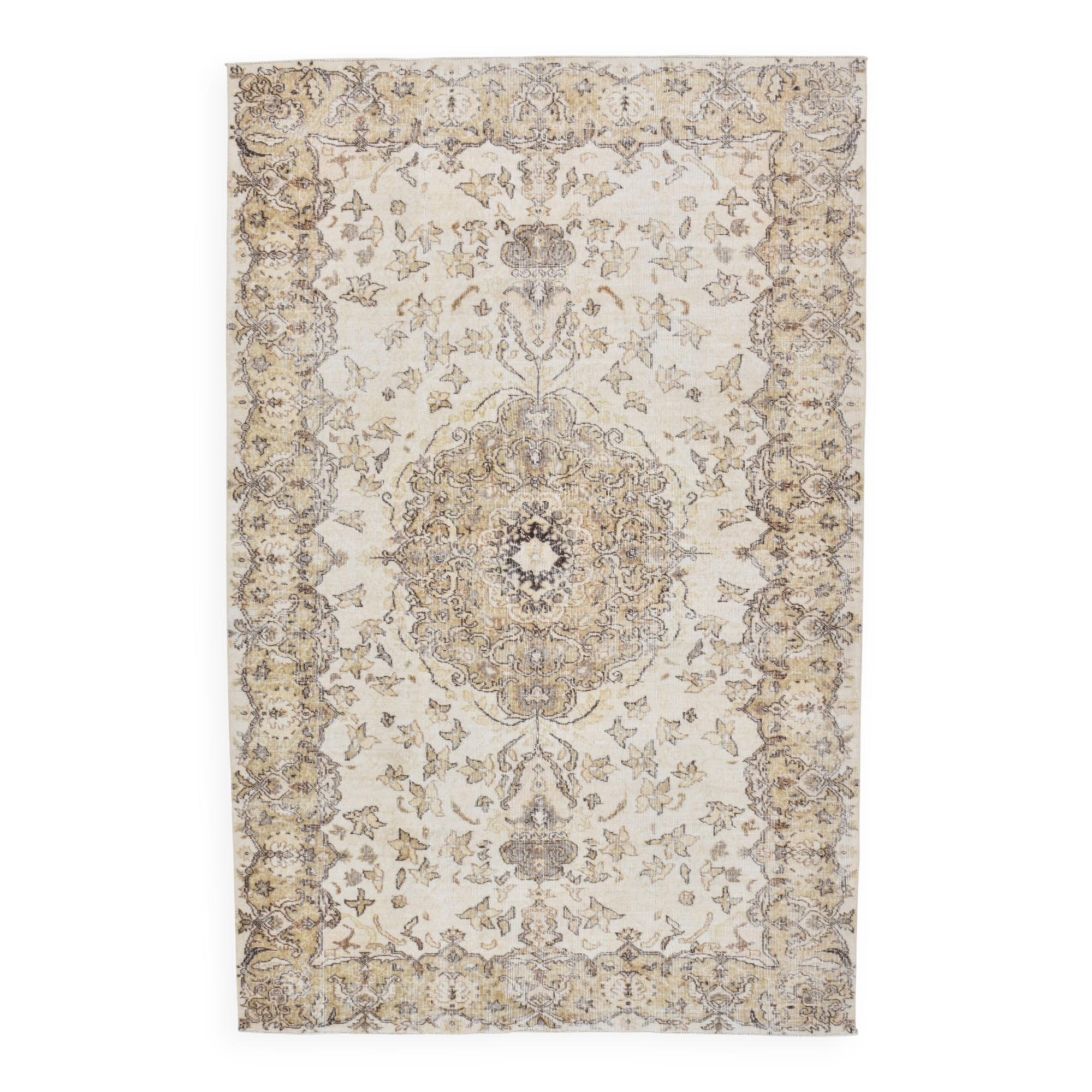 Vintage Turkish rug in beige and brown with floral medallion, 192 × 294 cm