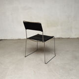 Série de 8 chaises Italiennes en cuir et acier 1970