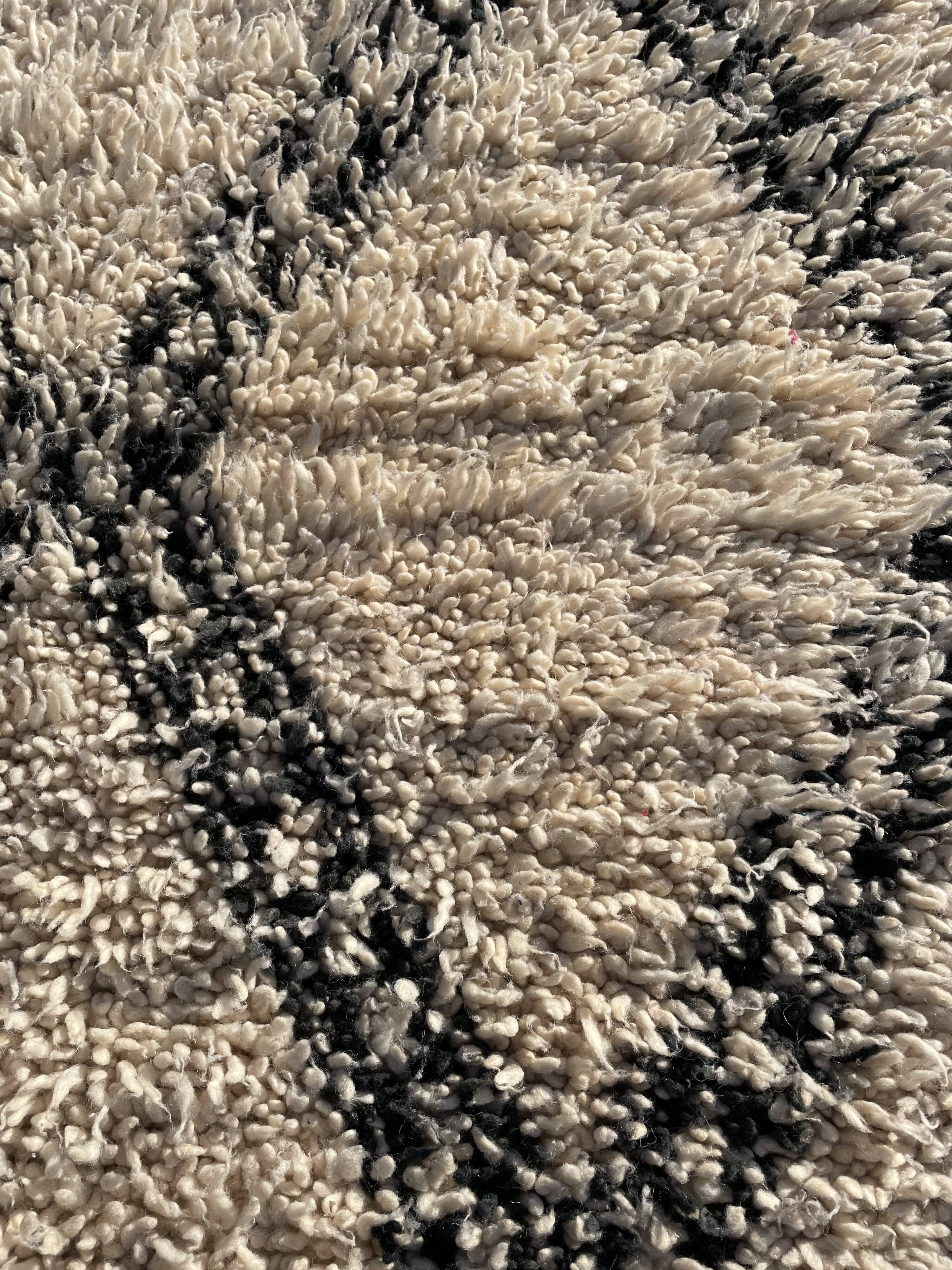 Berbere carpet beni ouarain old diamonds 155x300 cm