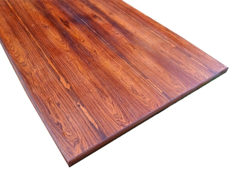 Vintage Scandinavian dining table from the 1960s, extendable, made of rosewood.
