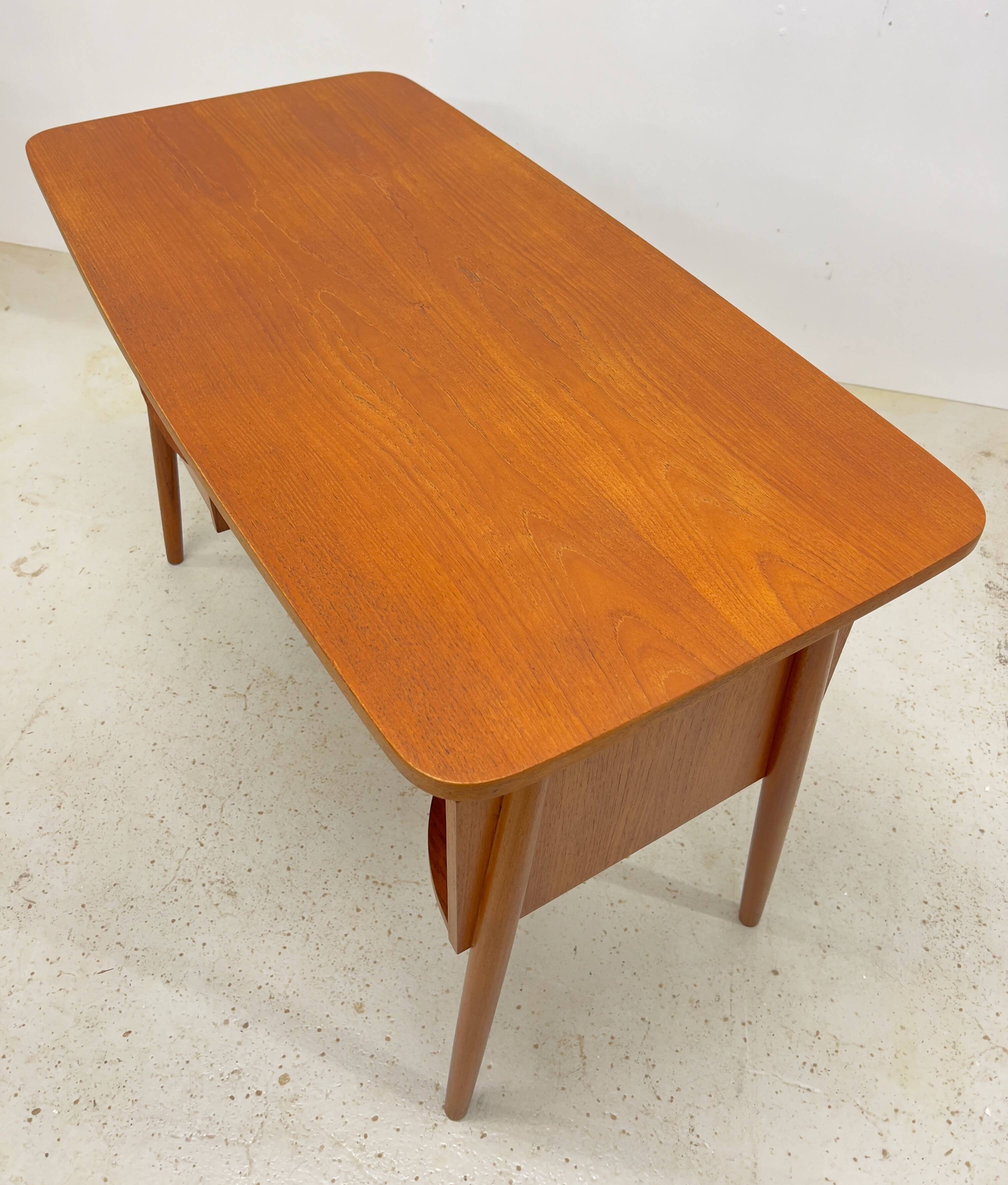 Petite Teak Desk By Gunnar Nielsen For Tibergaarden