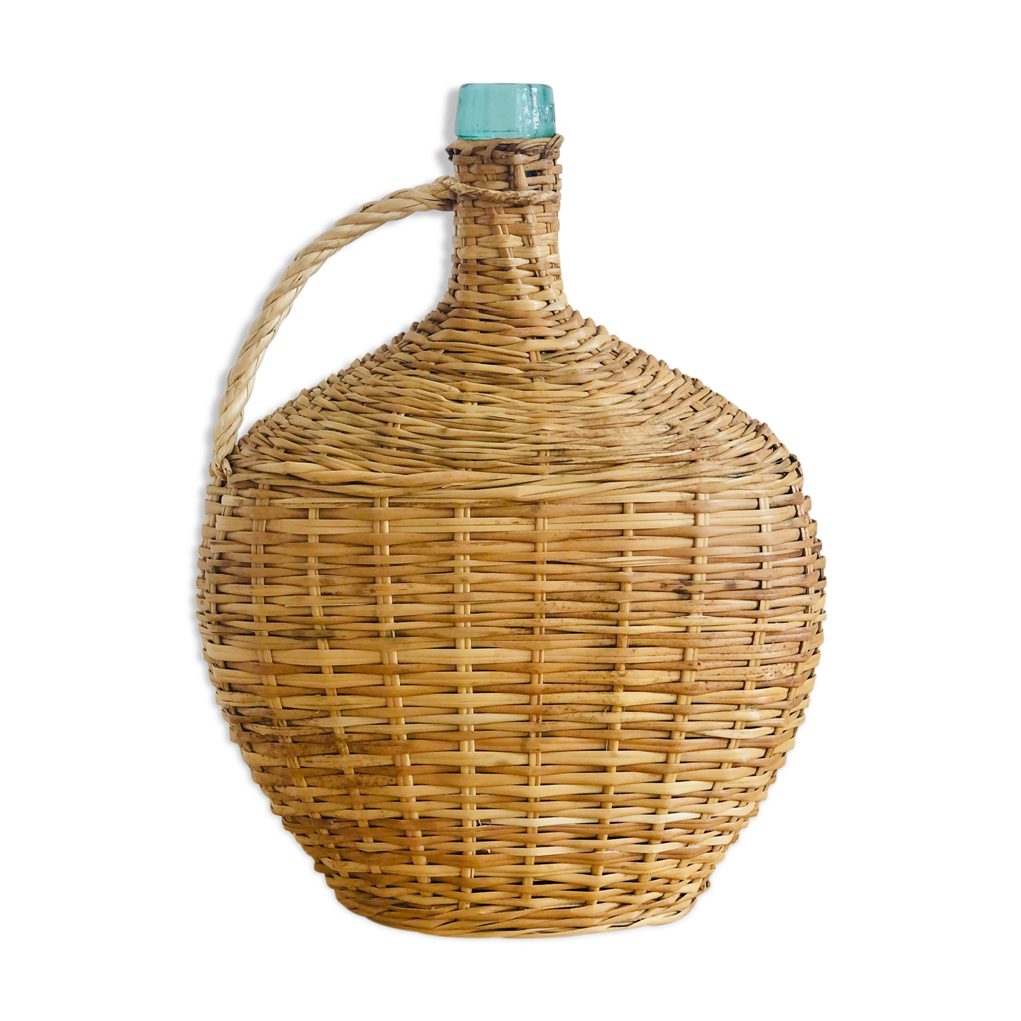 Viresa bottle in glass and wicker